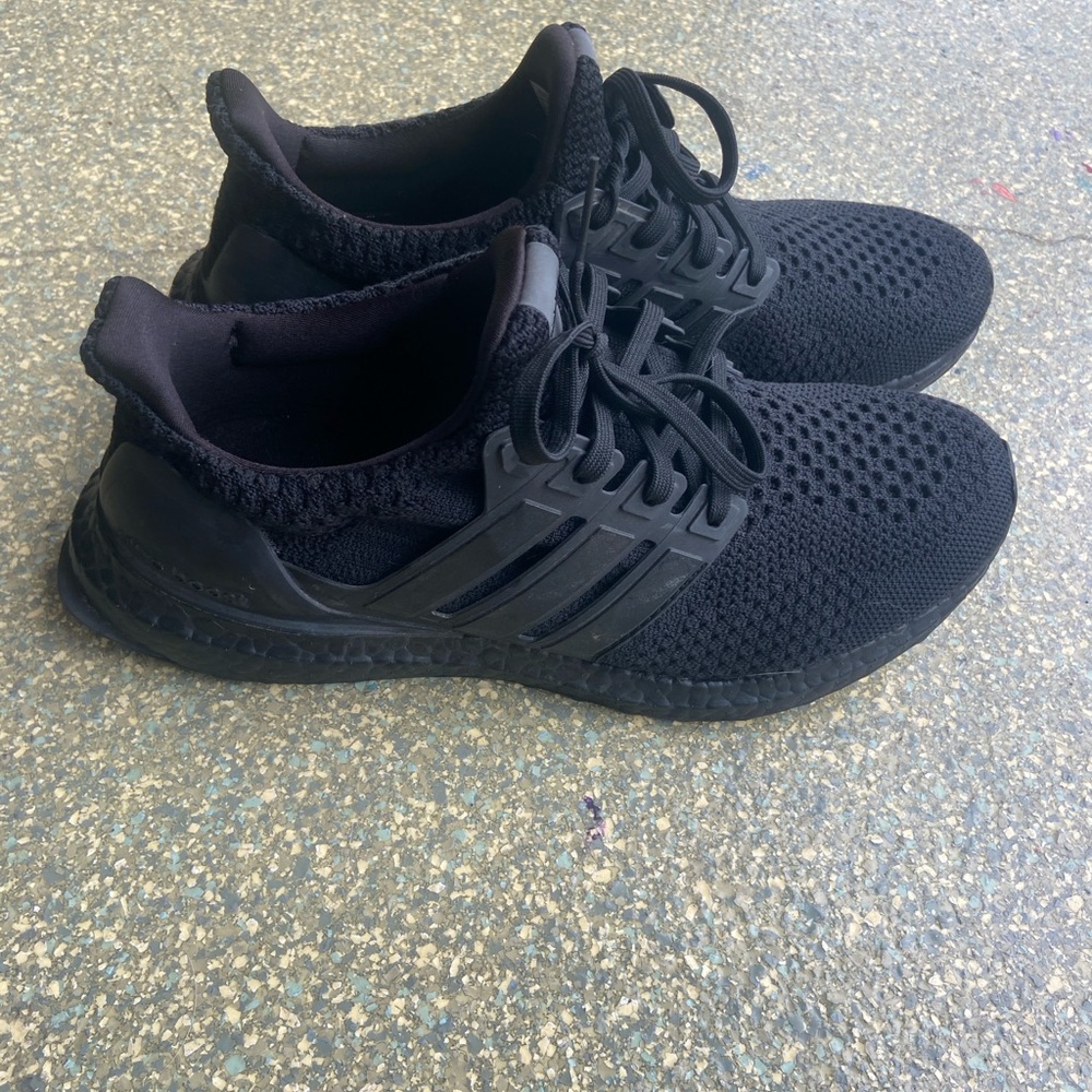 Adidas Black Ultraboost 5.0 DNA Athletic Shoes with Primeknit - Picture 2 of 8